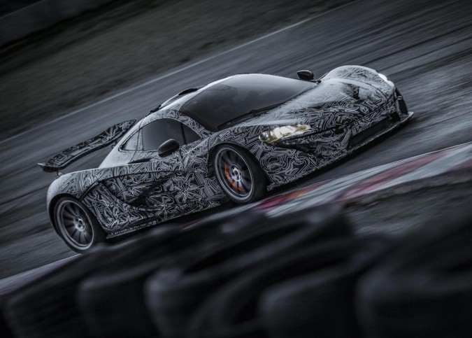 mclaren_p1_spyshot_front34_1118x800
