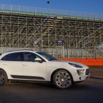 Porsche Macan S-6