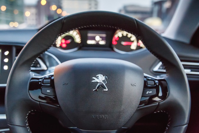 Peugeot 308 Allure (17)