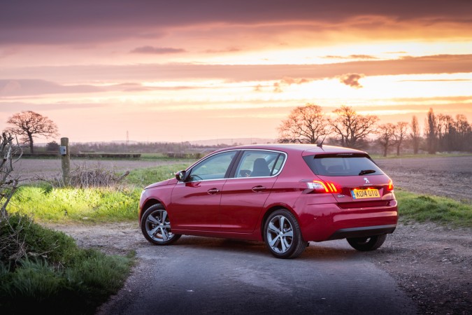 Peugeot 308 by Ross Jukes