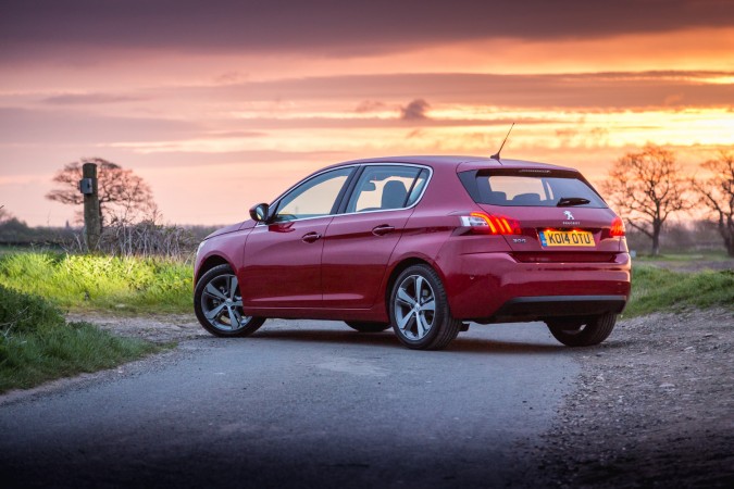 Peugeot 308 by Ross Jukes