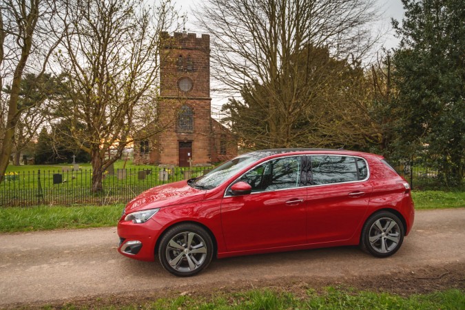 Peugeot 308 by Ross Jukes