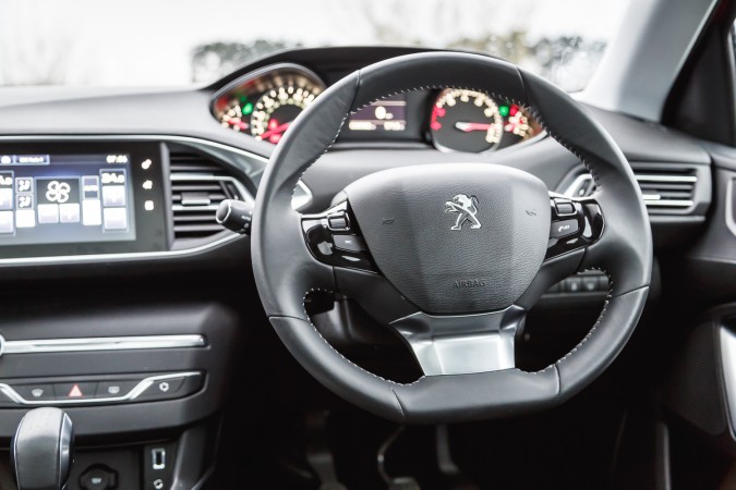 Peugeot 308 by Ross Jukes