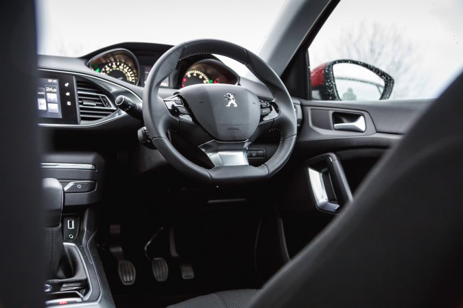 Peugeot 308 by Ross Jukes