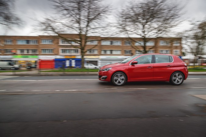 Peugeot 308 by Ross Jukes