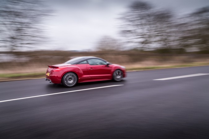 Peugeot RCZ R (108)
