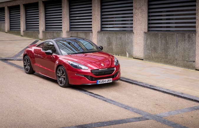 Peugeot RCZ R (120)