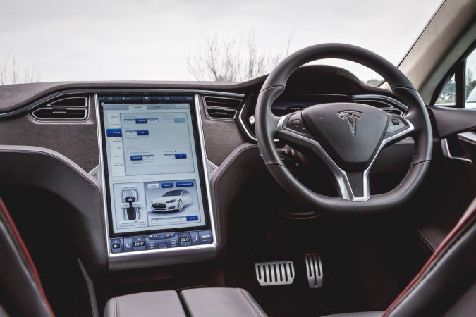 Tesla Model S P85 Birmingham 104