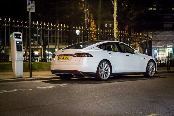 Tesla Model S P85 Birmingham 15