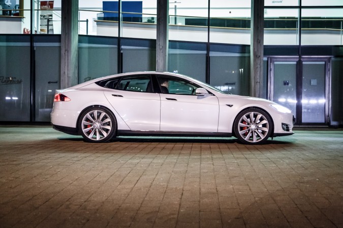 Tesla Model S P85 Birmingham 3
