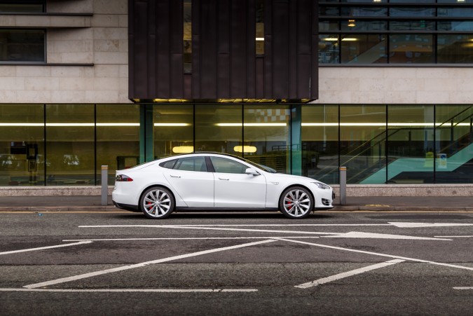 Tesla Model S P85 Birmingham 33