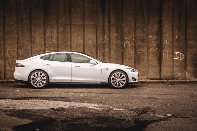 Tesla Model S P85 Birmingham 38