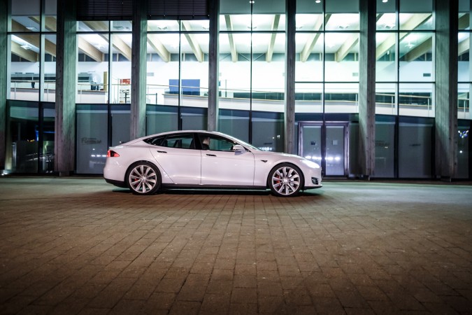 Tesla Model S P85 Birmingham 4