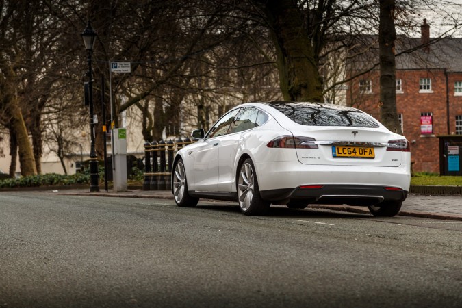 Tesla Model S P85 Birmingham 47