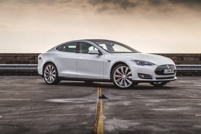 Tesla Model S P85 Birmingham 49