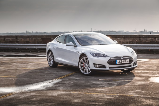Tesla Model S P85 Birmingham 57