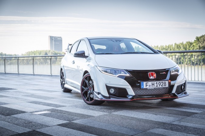 2015 Honda Civic Type R Road 12
