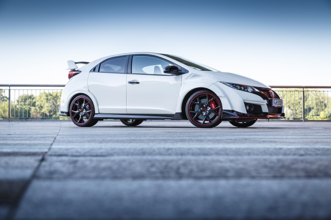2015 Honda Civic Type R Road 14
