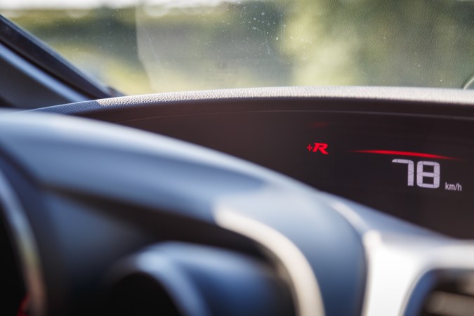 2015 Honda Civic Type R Road 33