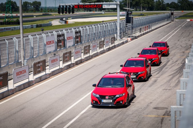 2015 Honda Civic Type R Track 37