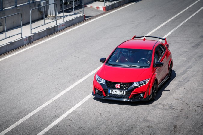 2015 Honda Civic Type R Track 42