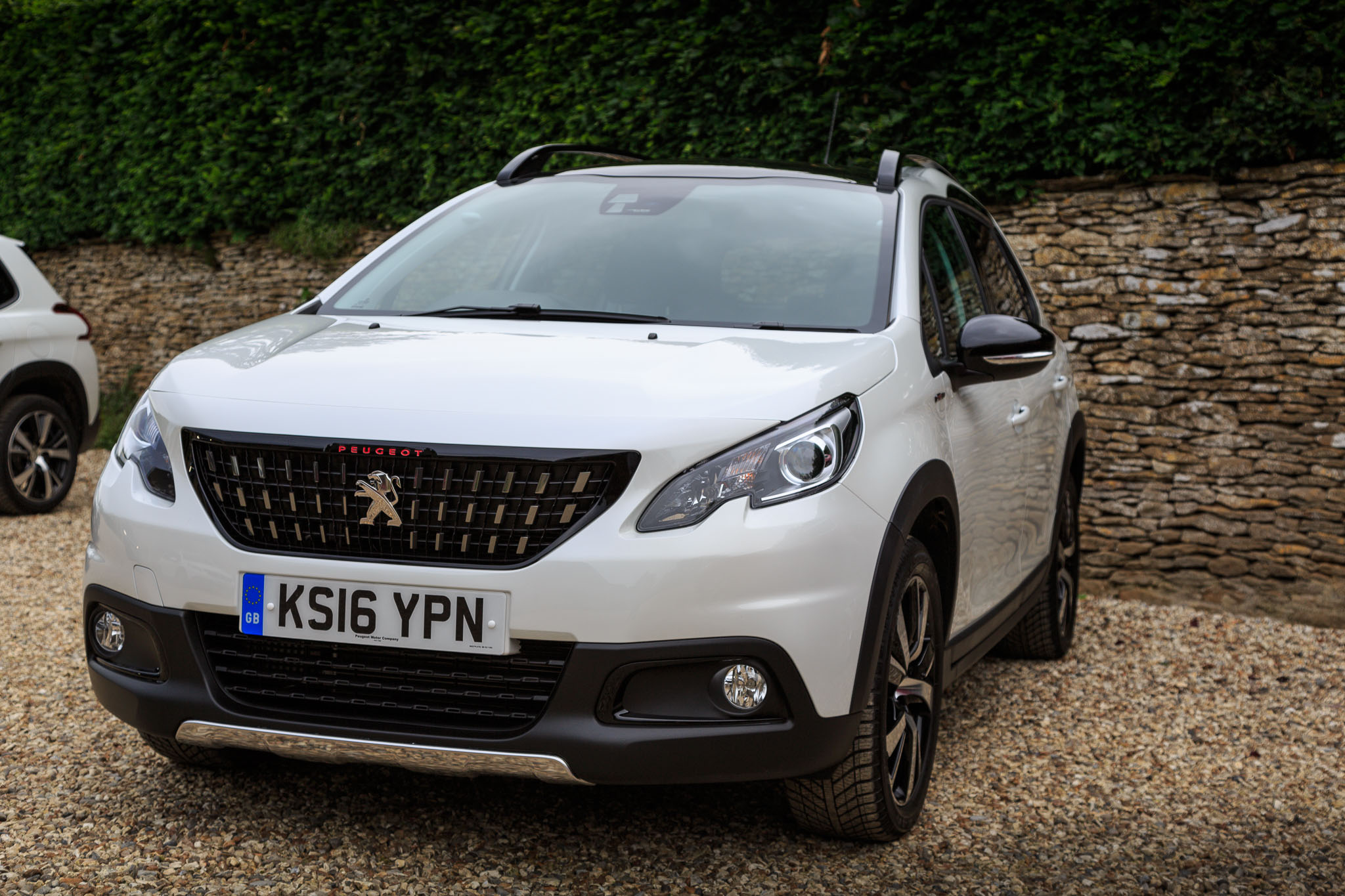2016 Peugeot 2008 Compact SUV GT Line Gallery
