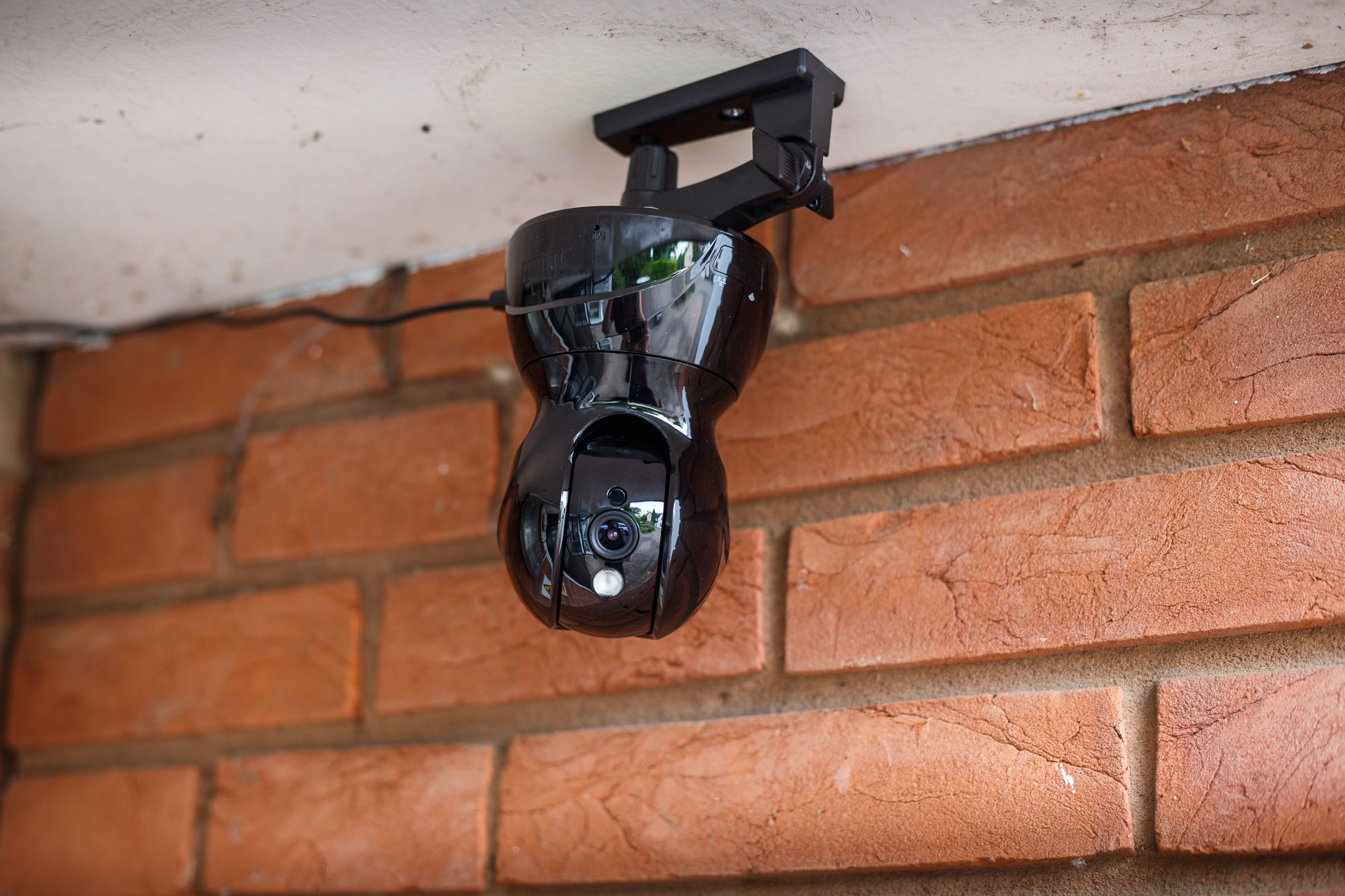 Aiguozer HD Wireless IP Home Driveway Security Camera