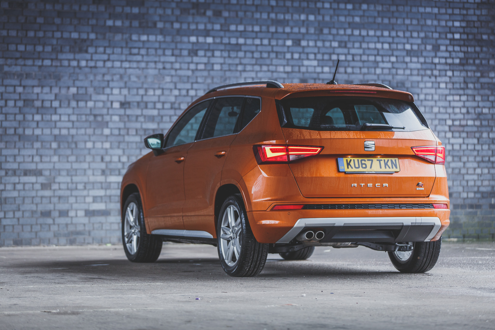 2017 SEAT Ateca FR 2.0 TSI Gallery