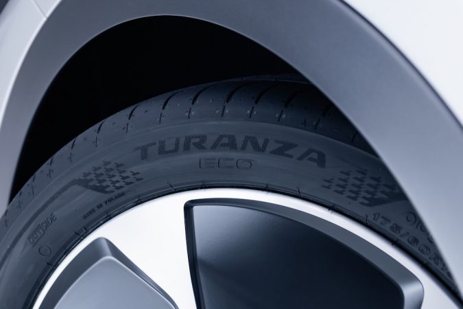 The tyres offer low rolling resistance, reduced weight, and is also sustainably manufactured.