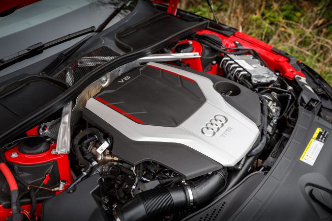 Audi A5 VS A4