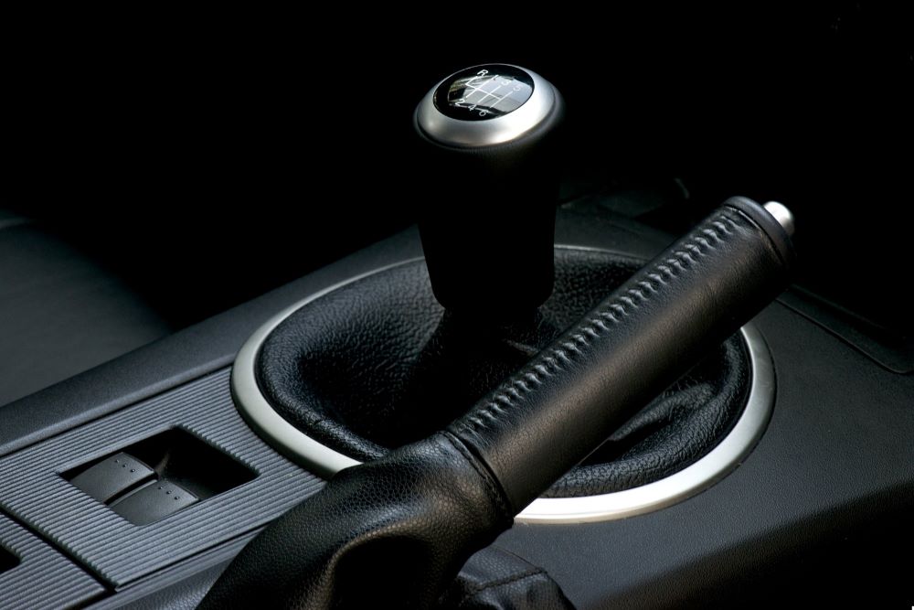 Emergency Brake in Car When & How To Use Your Handbrake?