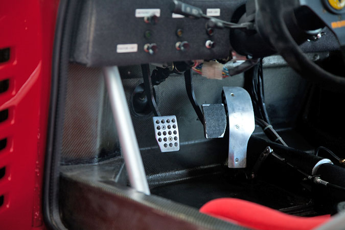 Notice the feedback from the brake pedals to know if you're having problems with the braking.