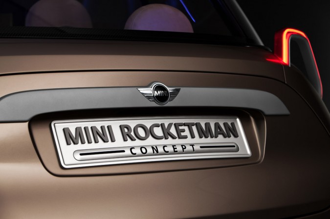 Mini Rocketman Concept (26)