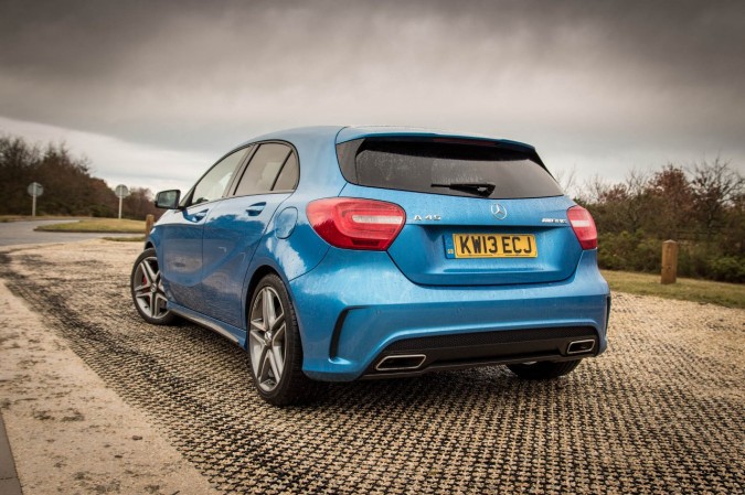 Mercedes-Benz A45 AMG (51)_1280x853