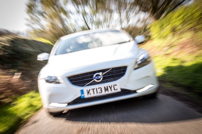 Volvo V40 D2 SE Review