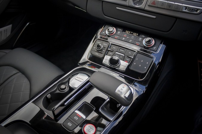 AUDI S8 SMMT 2014 (3)