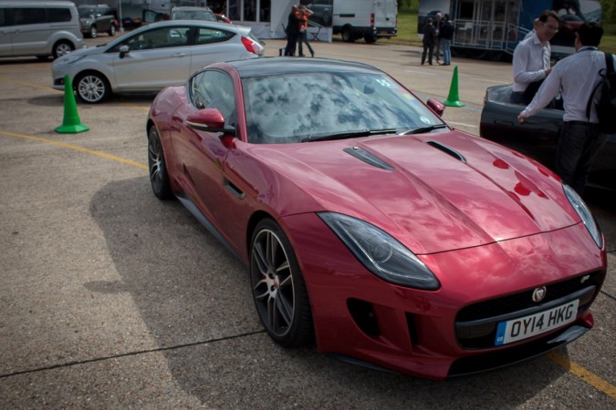 Jaguar F-Type V8R 2014 SMMT (2)