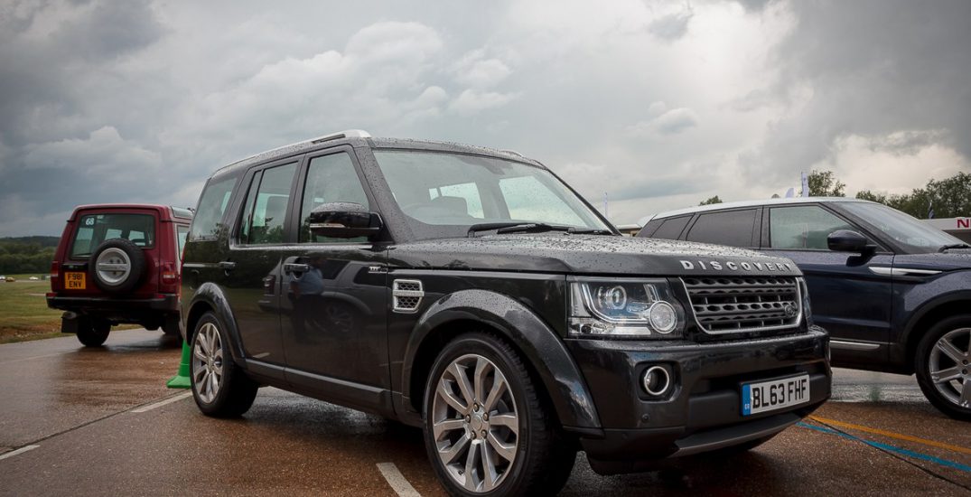 Land Rover Discovery XXV SMMT 2014 6
