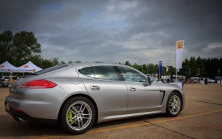 Porsche Panamera e hybrid SMMT 2014 1