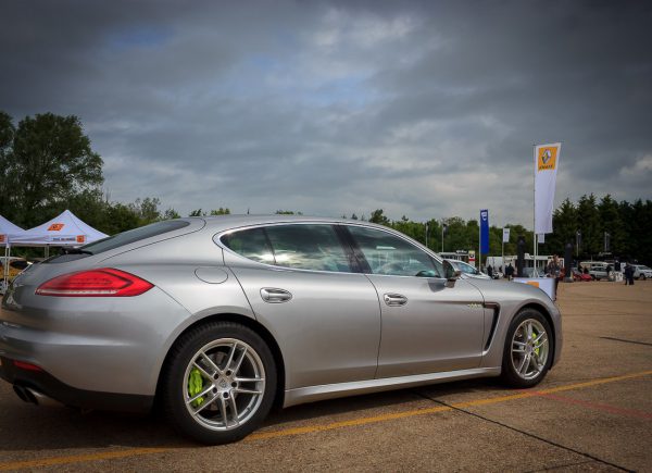 Porsche Panamera e hybrid SMMT 2014 1