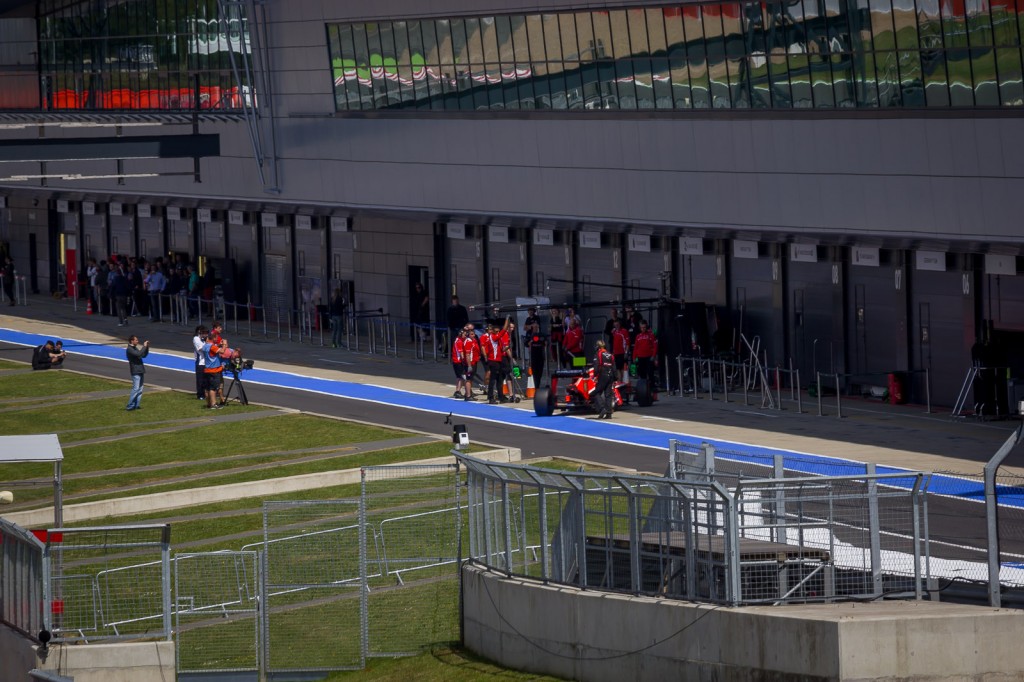 Silverstone F1 Testing 2014 PH 57