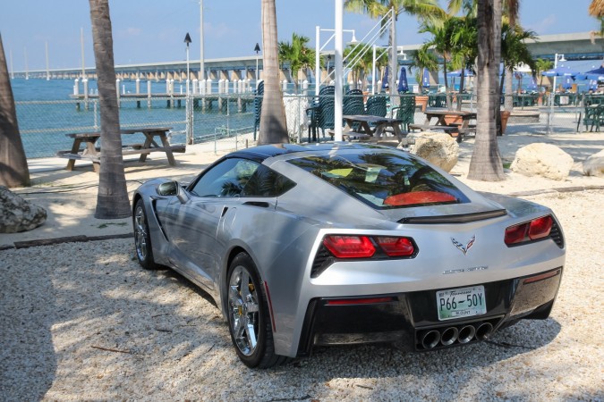 Chevrolet Corvette Stingray-111-2