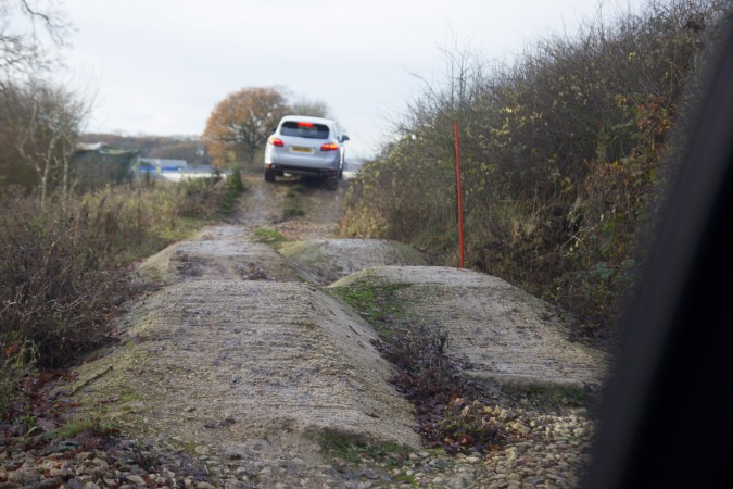 Porsche Cayenne off road extreme surface