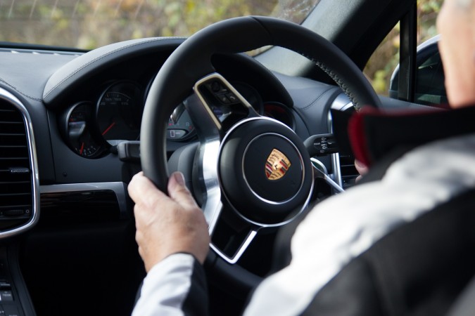 Porsche Cayenne off road Hands on wheel