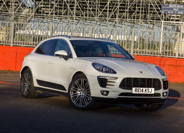 Porsche Macan S 7