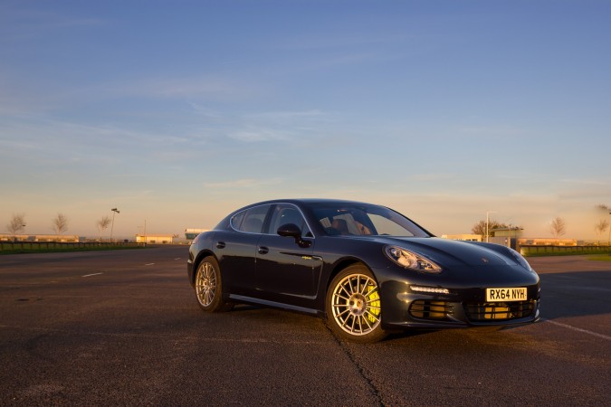 Porsche Panamera S E-Hybrid Review