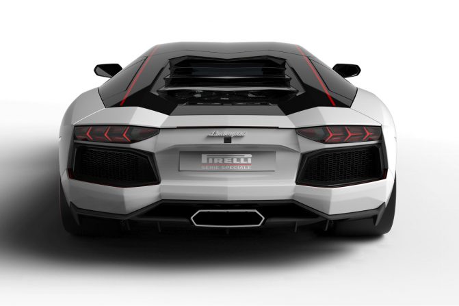 lamborghini aventador lp 700 4 pirelli edition rear end