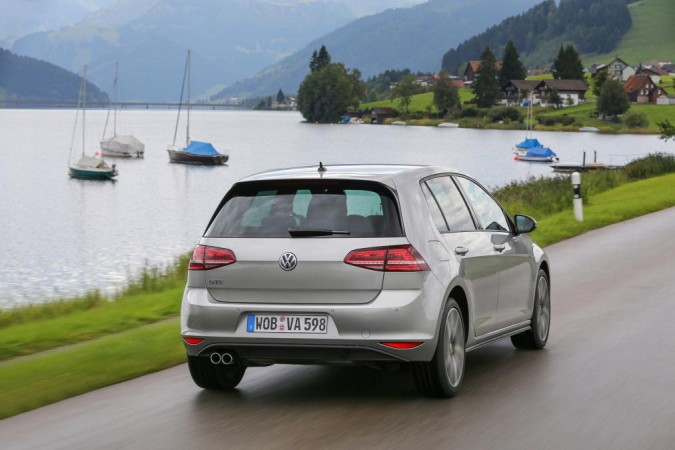 Volkswagen Golf GTE (1)