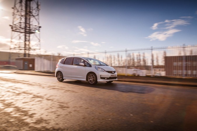 Honda Jazz Si Panning shot