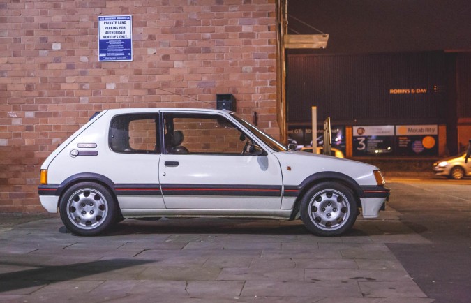 Pug205 GTI (2) - The Peugeot 205 GTI